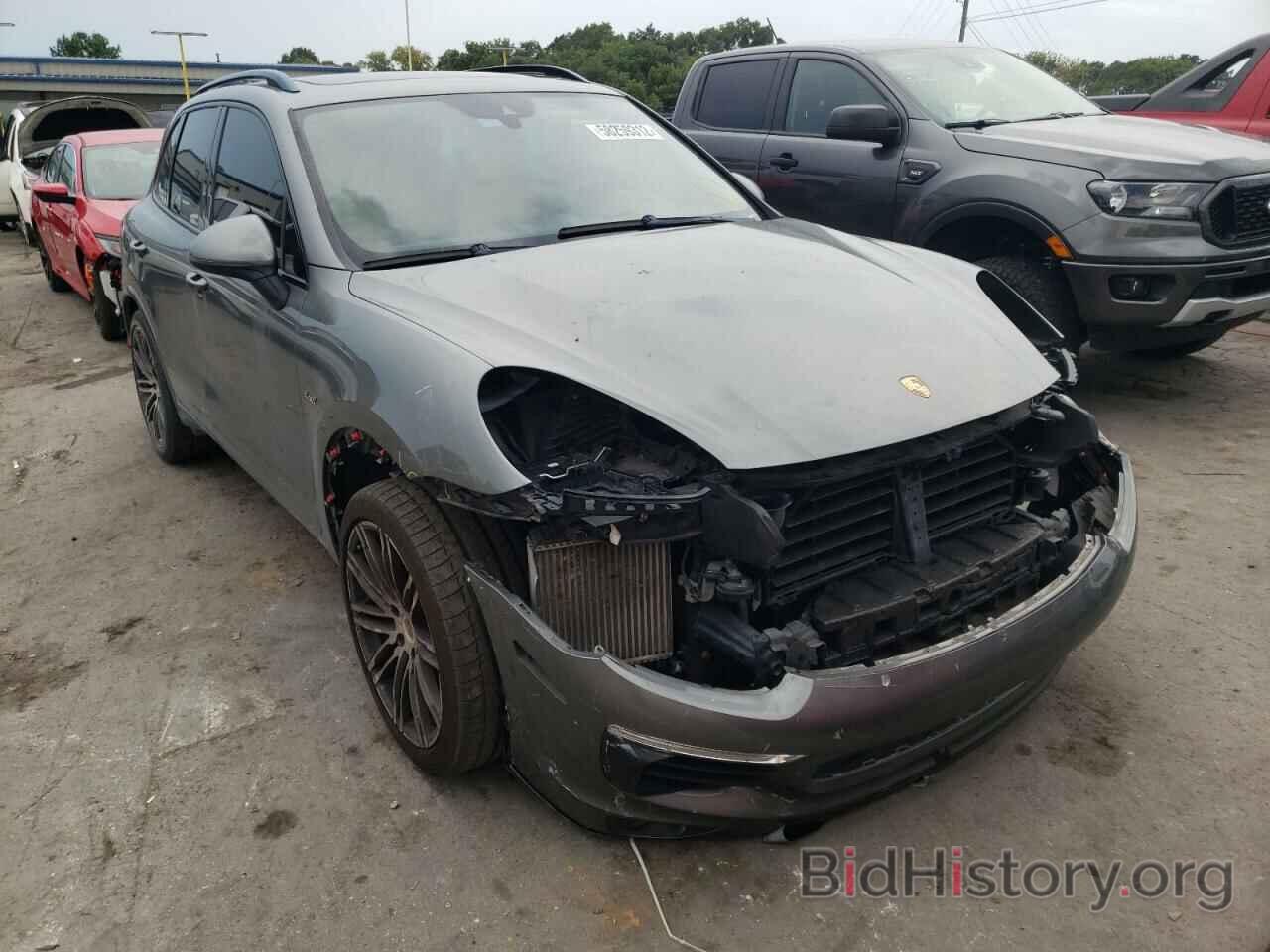 Porsche Cayenne 2015 Gray