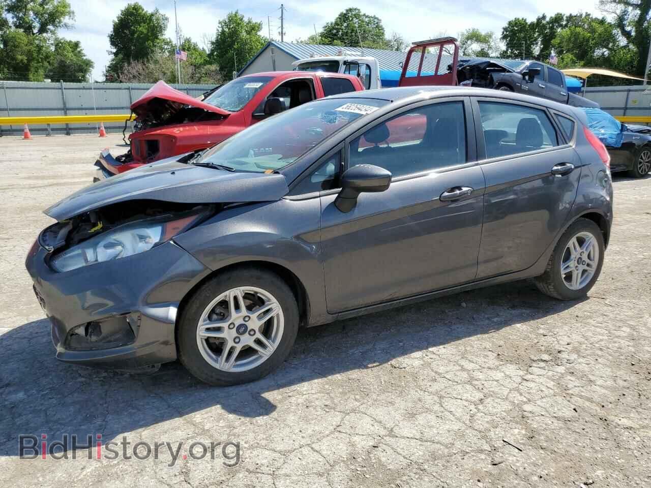Photo 3FADP4EJ9HM131982 - FORD FIESTA 2017