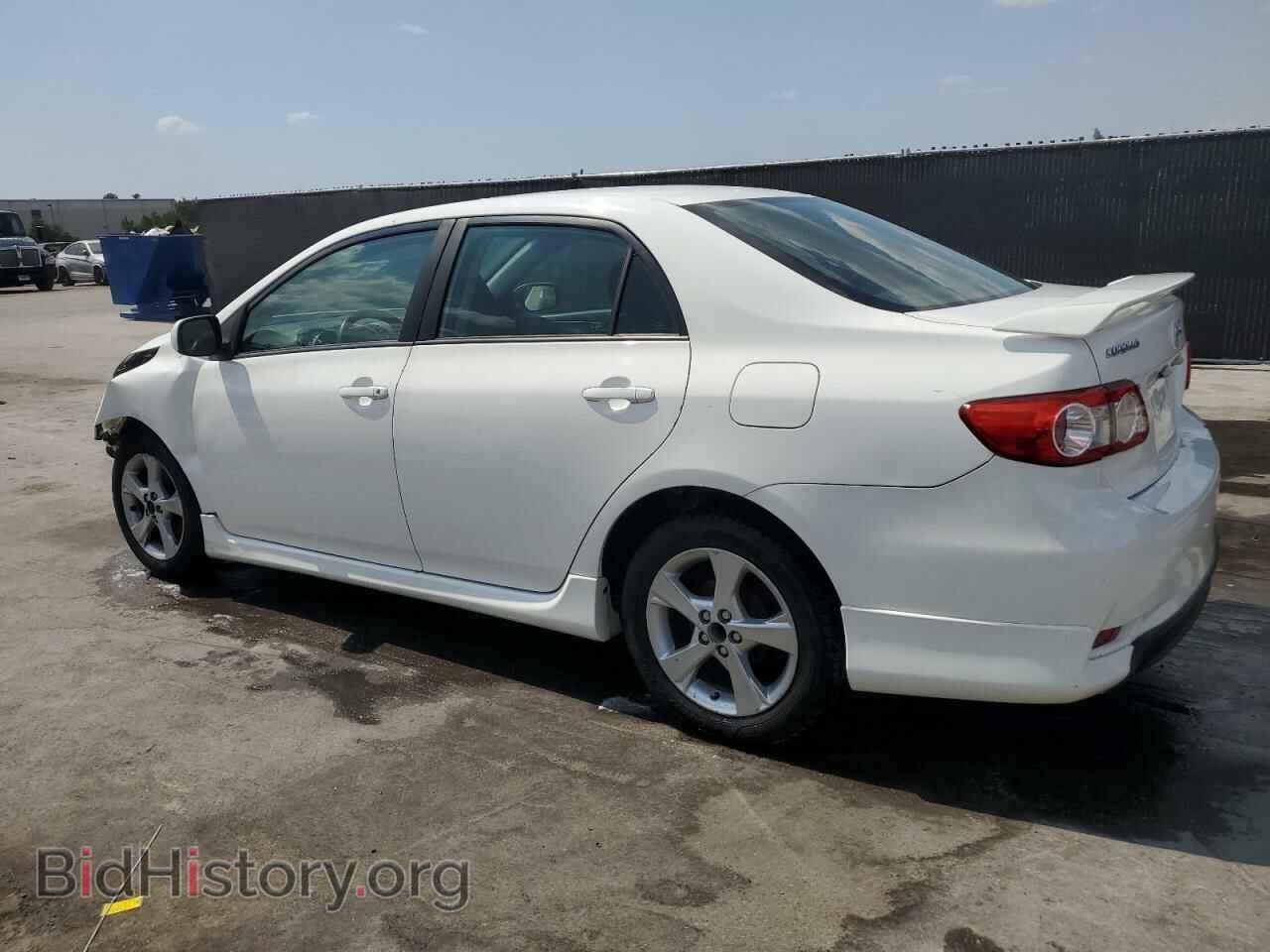 2011 TOYOTA COROLLA - VIN: 2T1BU4EE2BC617935 - Фото 2