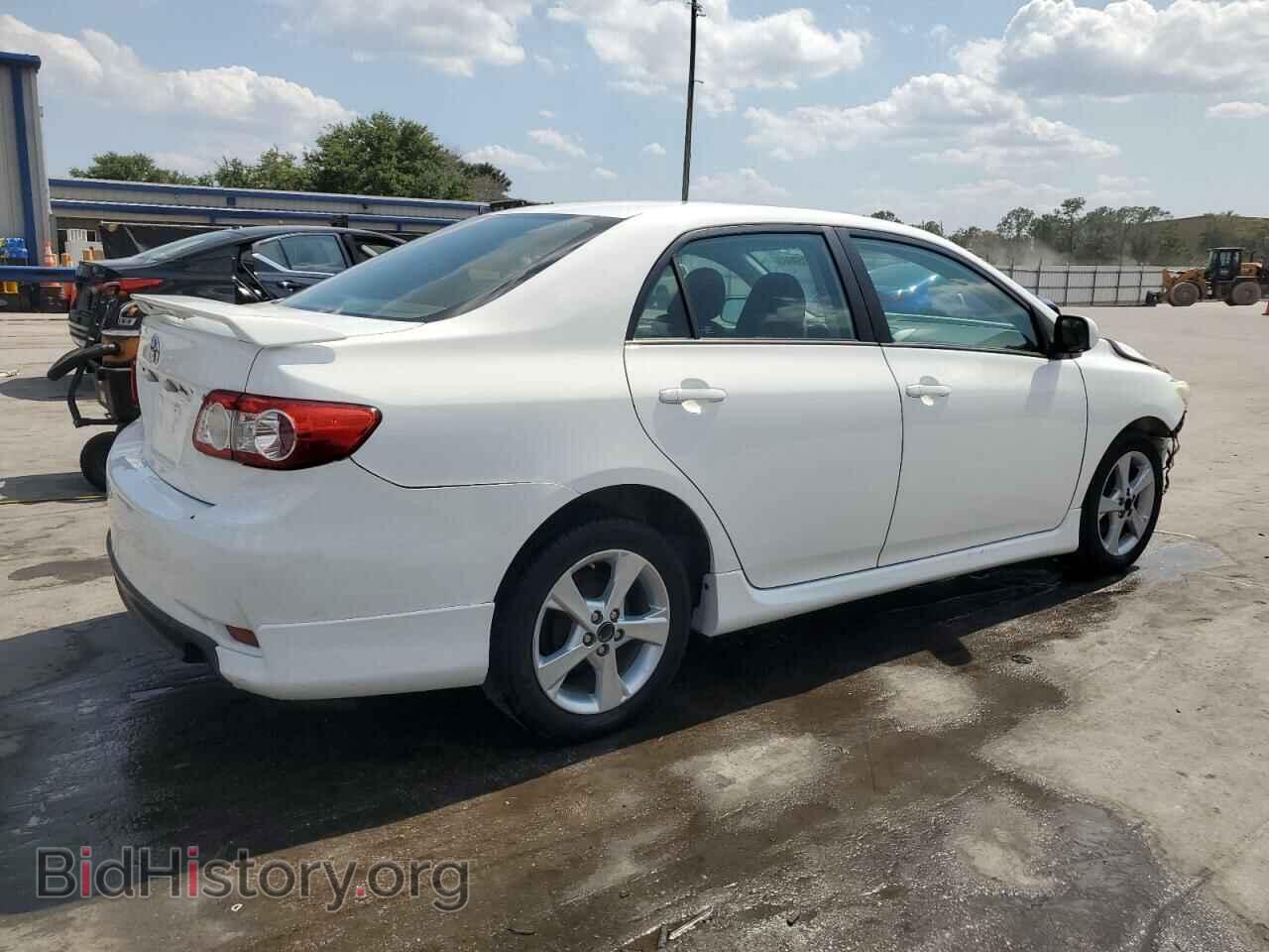 2011 TOYOTA COROLLA - VIN: 2T1BU4EE2BC617935 - Фото 3