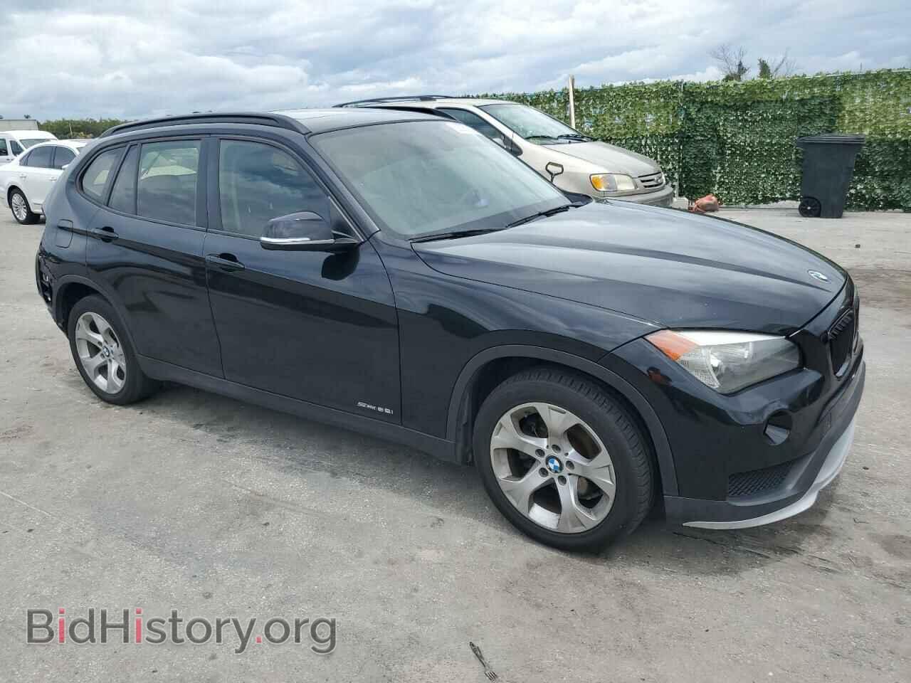 2015 BMW X1 - VIN: WBAVM1C57FV315569 - Фото 4