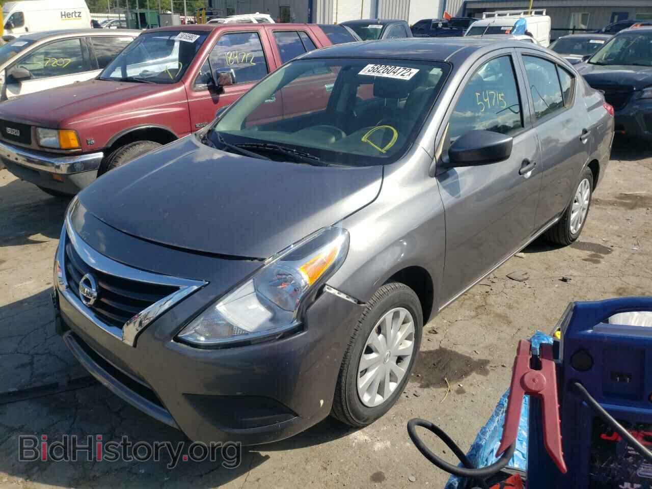 2019 NISSAN VERSA - VIN: 3N1CN7AP3KL827082 - Photo 2