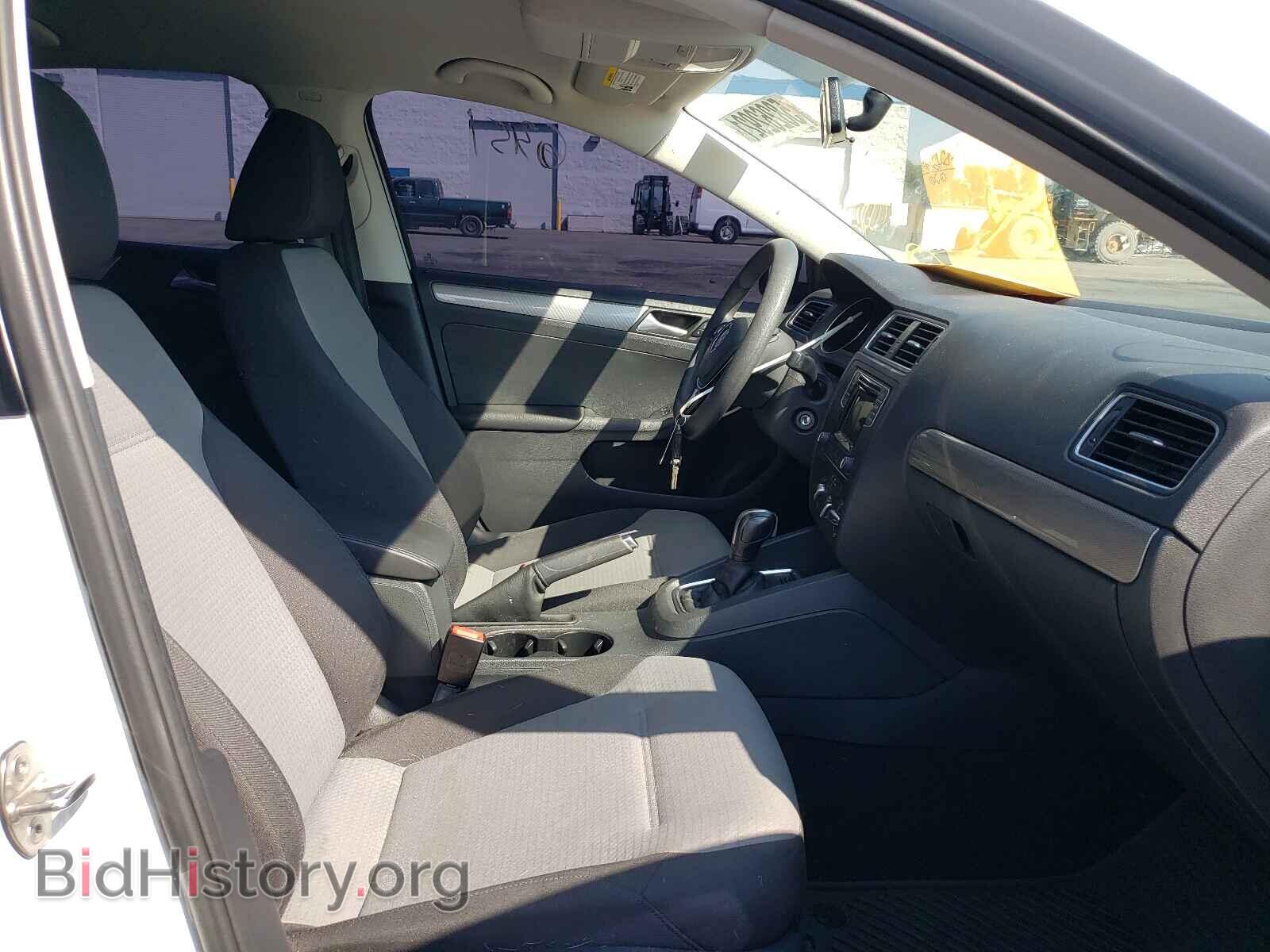 2017 VOLKSWAGEN JETTA - VIN: 3VW2B7AJ1HM358622 - Фото 5