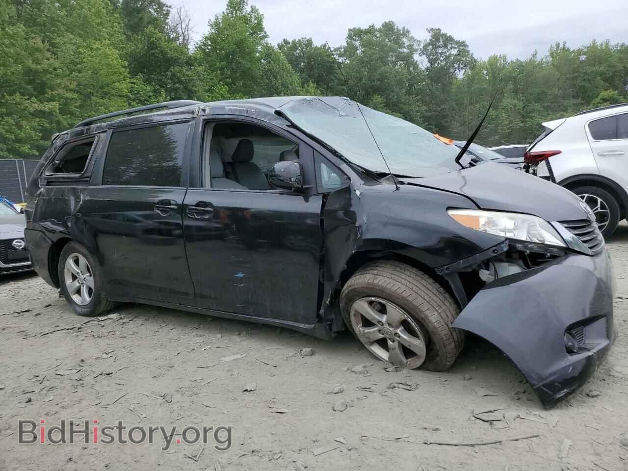 2012 TOYOTA All Models - VIN: 5TDKK3DC7CS257912 - Фото 4