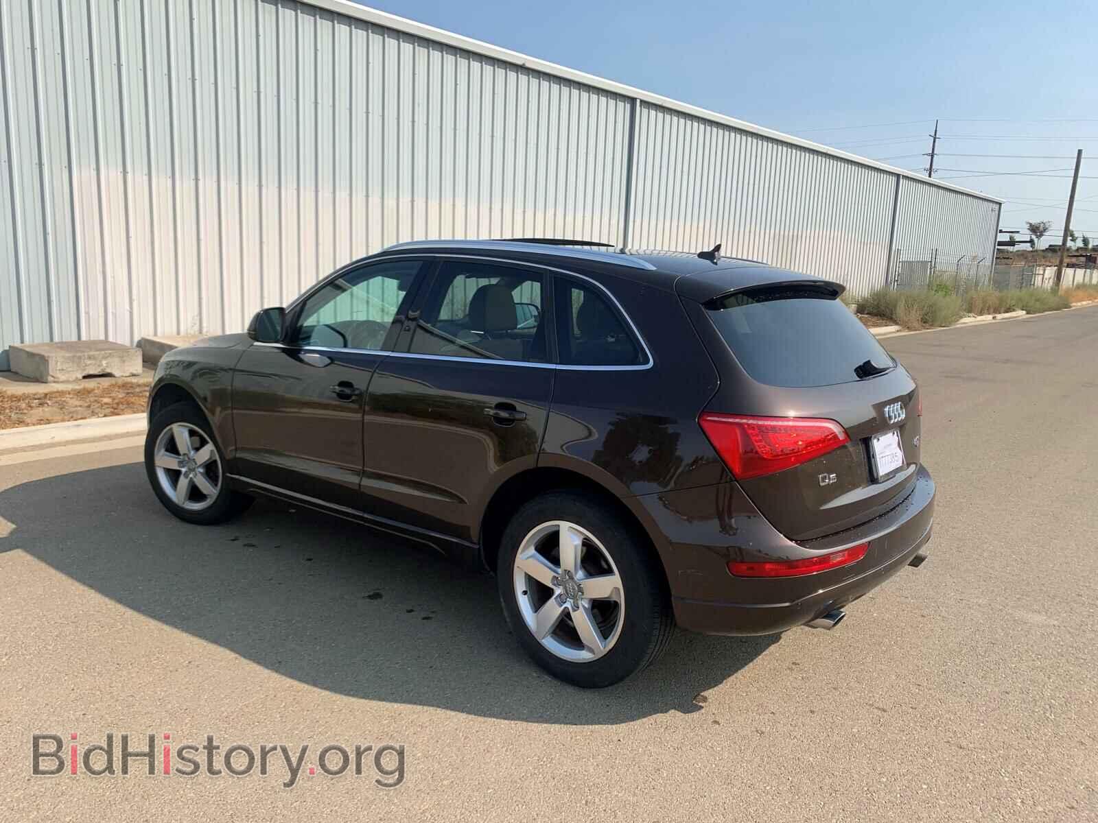 2011 AUDI Q5 - VIN: WA1LFAFP2BA005164 - Фото 2