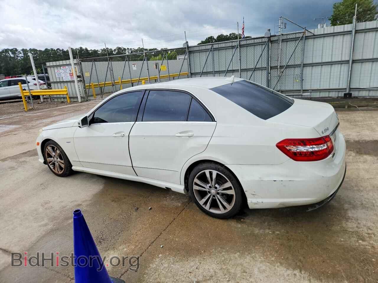 2012 MERCEDES-BENZ E-CLASS - VIN: WDDHF5KB2CA555596 - Фото 2