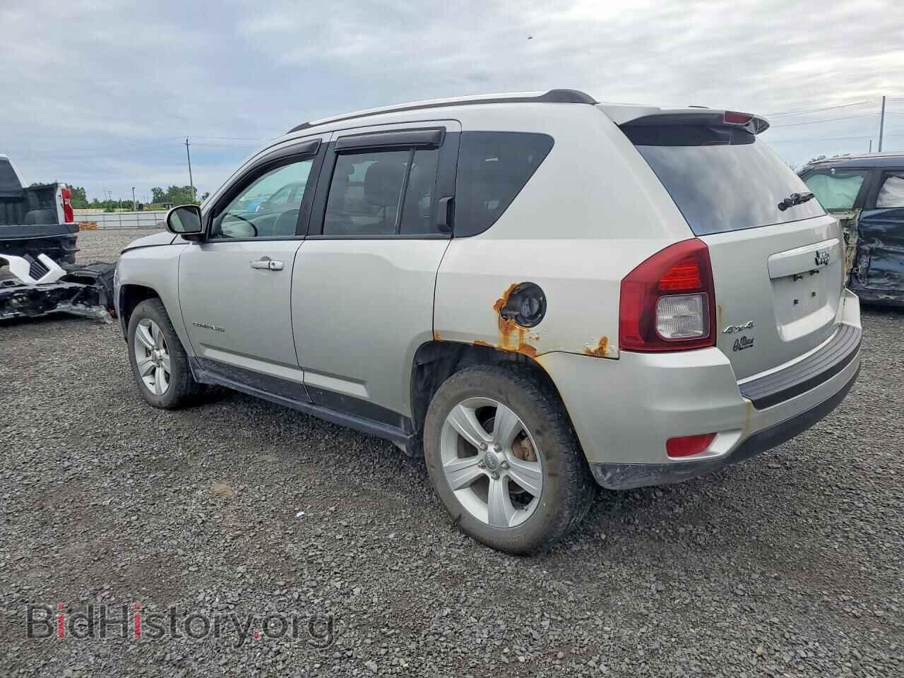 2014 JEEP COMPASS - VIN: 1C4NJDABXED566029 - Photo 2