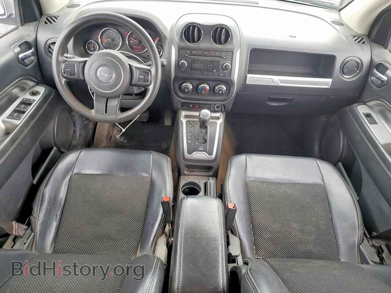 2014 JEEP COMPASS - VIN: 1C4NJDABXED566029 - Photo 8