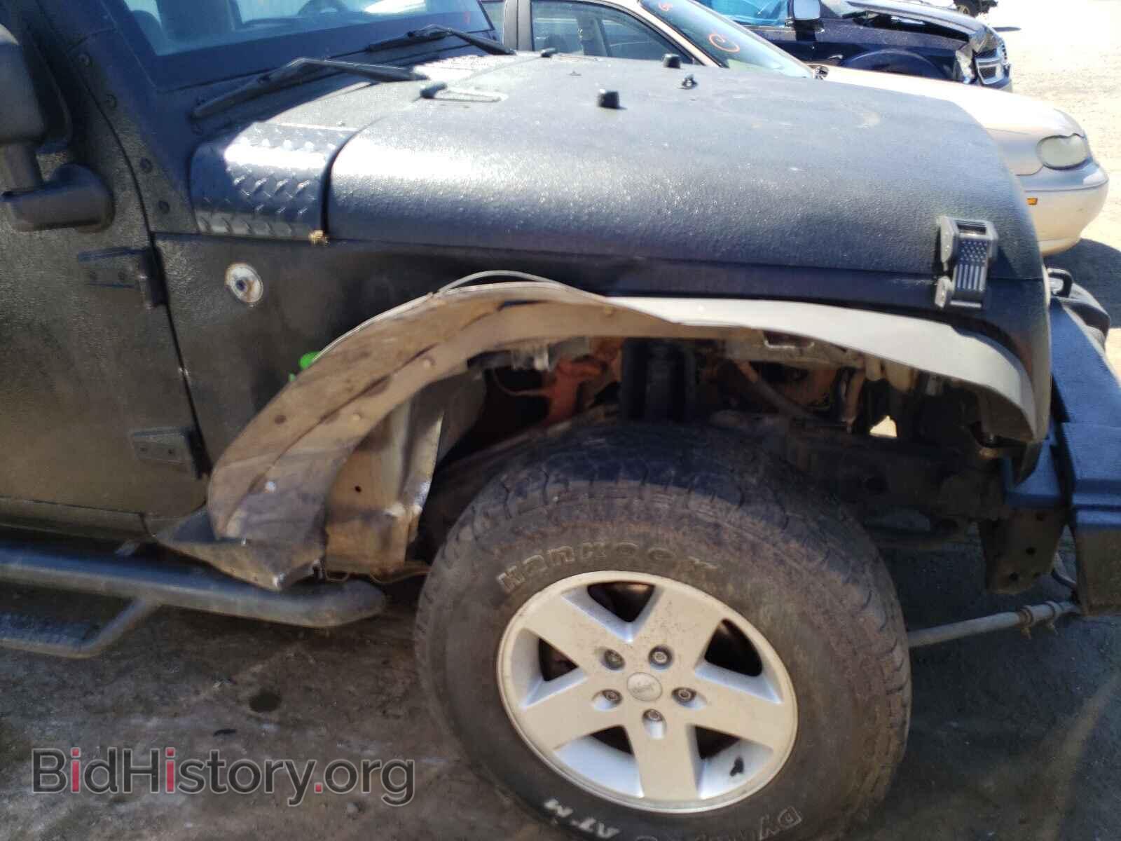 2011 JEEP WRANGLER - VIN: 1J4AA2D11BL507047 - Фото 9