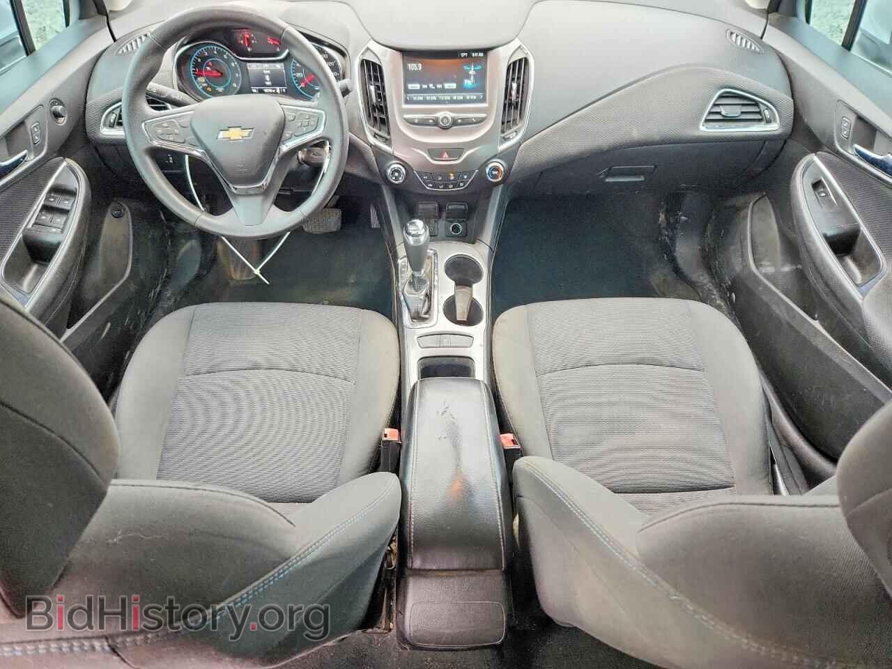 2017 CHEVROLET CRUZE - VIN: 1G1BE5SM1H7175697 - Фото 8