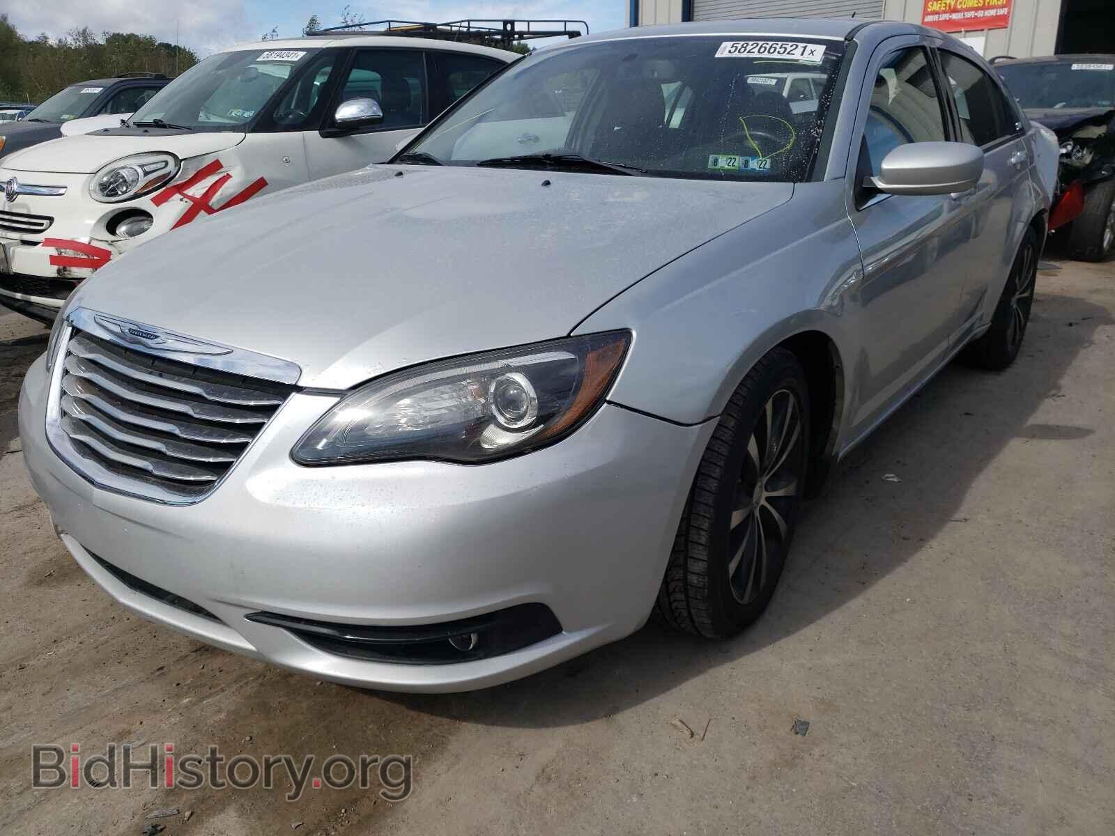 2012 CHRYSLER 200 - VIN: 1C3CCBBG4CN250718 - Фото 2