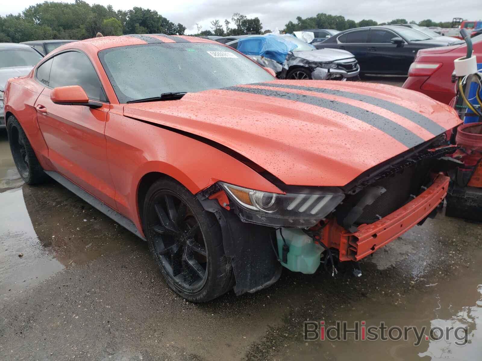 Photo 1FA6P8AM9F5363873 - FORD MUSTANG 2015