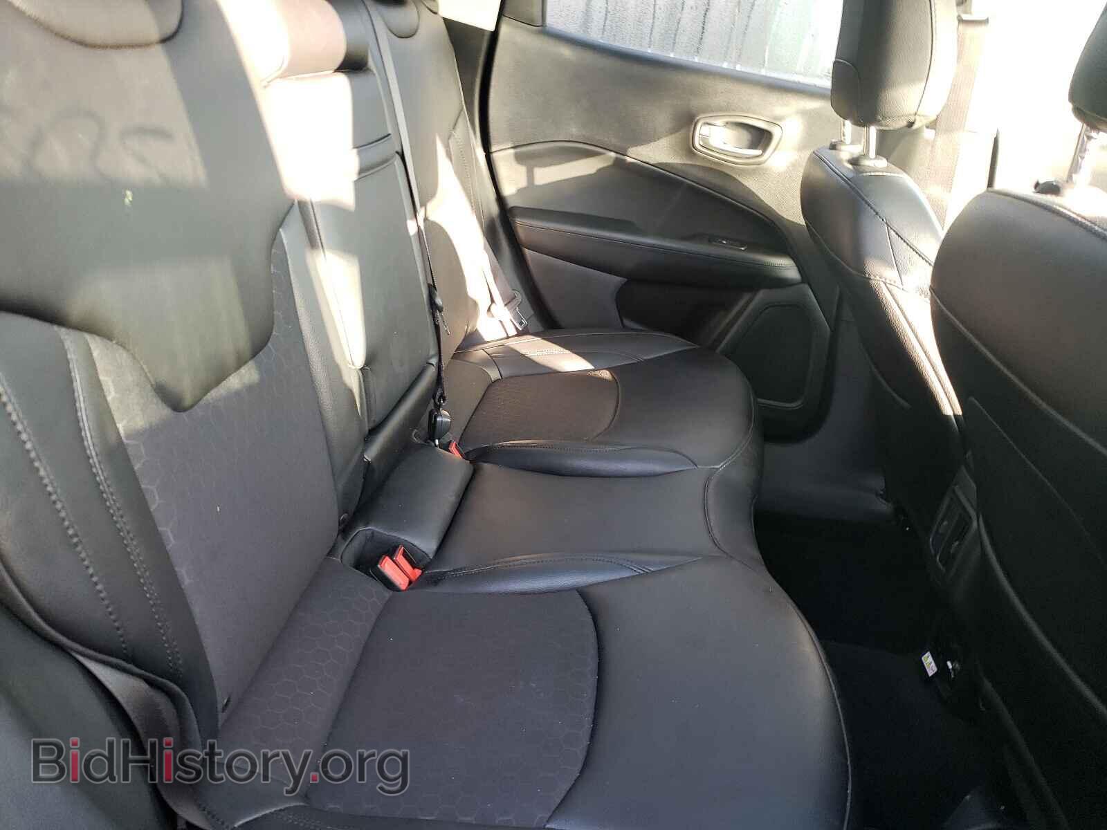 2019 JEEP COMPASS - VIN: 3C4NJDBBXKT748611 - Фото 6