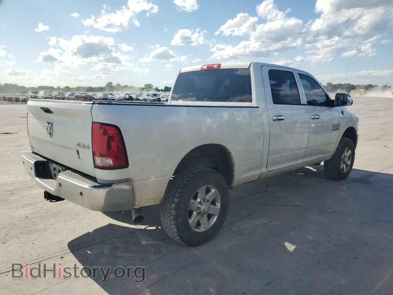 2016 RAM All Models - VIN: 3C6UR5CL2GG129364 - Фото 3