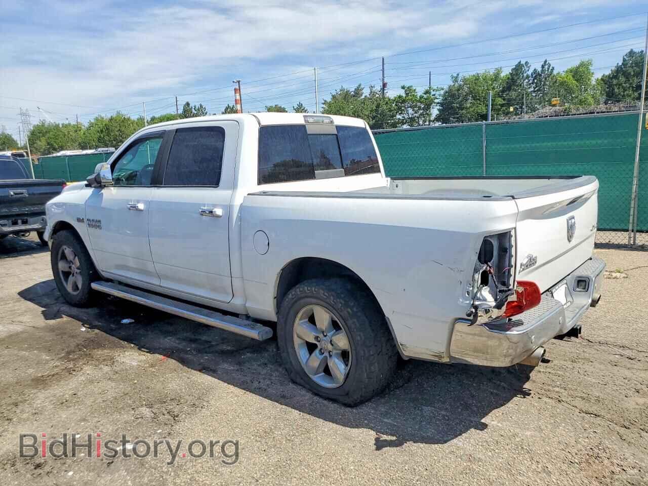 2016 RAM 1500 - VIN: 3C6RR7LT2GG189372 - Photo 2