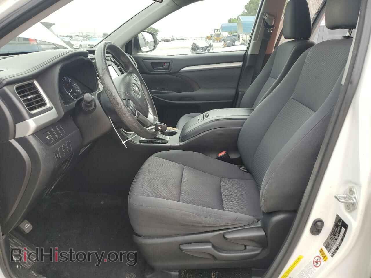 2017 TOYOTA HIGHLANDER - VIN: 5TDBZRFH4HS413032 - Фото 7