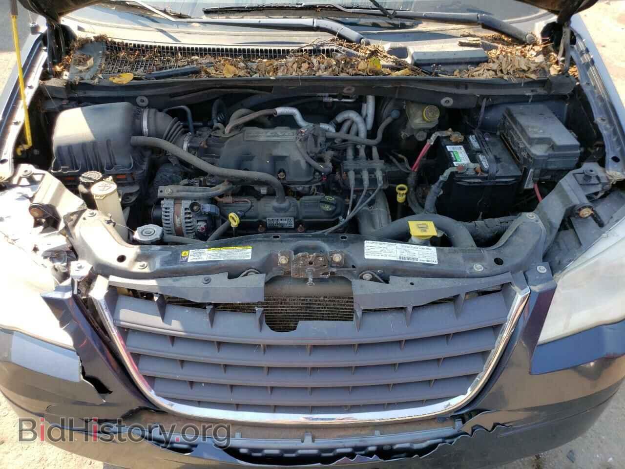 2008 CHRYSLER MINIVAN - VIN: 2A8HR44H98R652089 - Фото 7