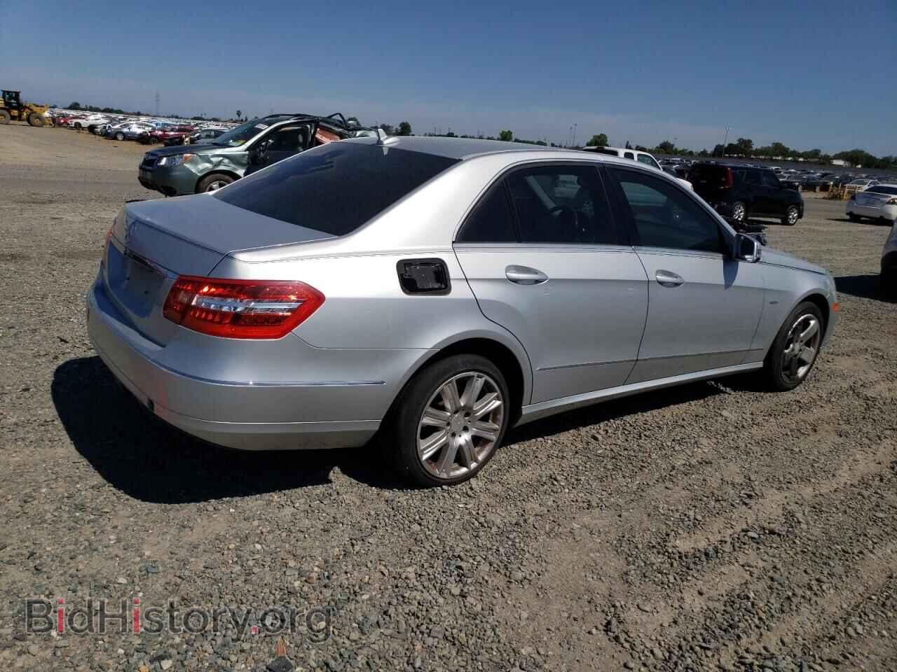2012 MERCEDES-BENZ E-CLASS - VIN: WDDHF5KB2CA551516 - Фото 3