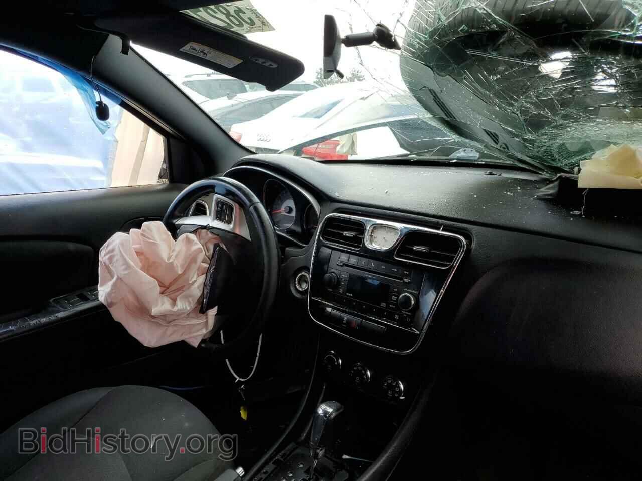 2011 CHRYSLER 200 - VIN: 1C3BC1FG2BN584163 - Фото 9