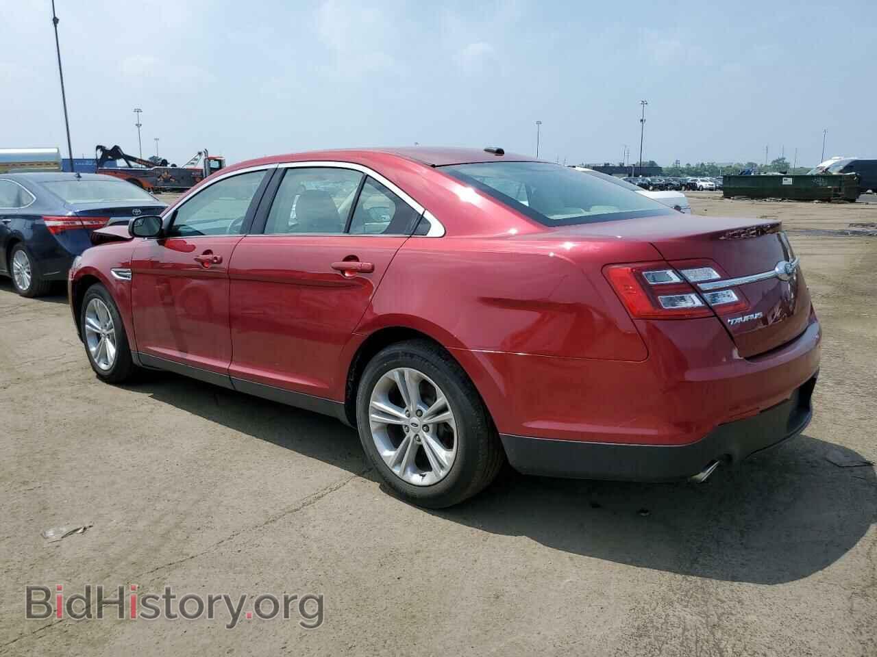 2018 FORD TAURUS - VIN: 1FAHP2E81JG111177 - Фото 2