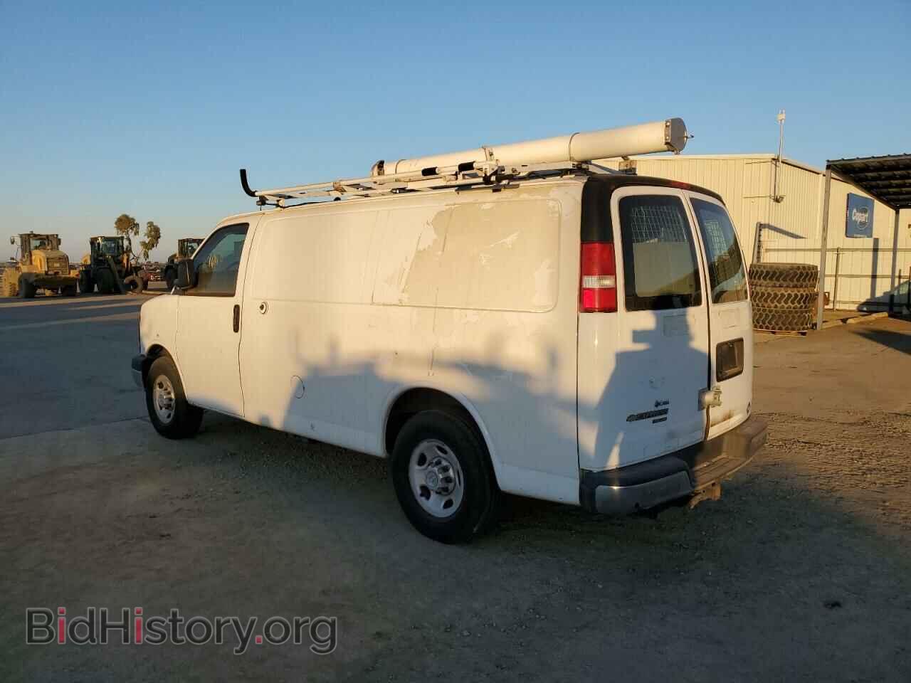 2014 CHEVROLET EXPRESS - VIN: 1GCWGFCB0E1122350 - Фото 2