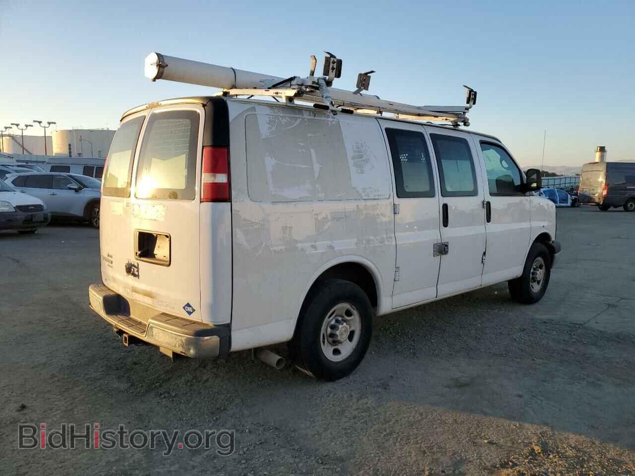 2014 CHEVROLET EXPRESS - VIN: 1GCWGFCB0E1122350 - Фото 3