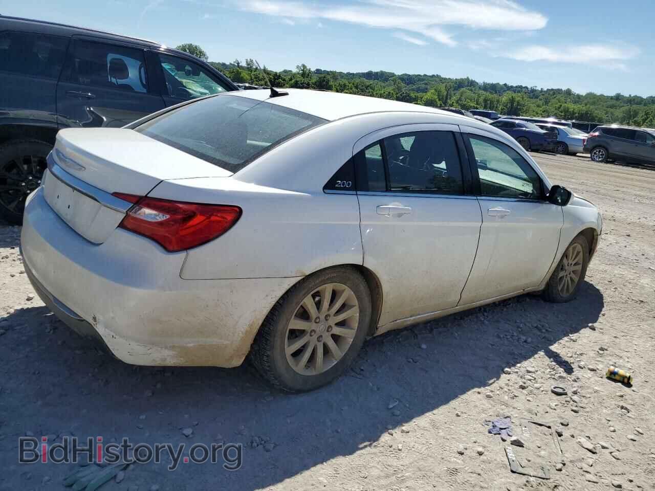 2012 CHRYSLER 200 - VIN: 1C3CCBBB3CN107702 - Фото 3