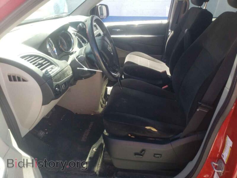 2013 Dodge CARAVAN (VIN 2C4RDGCGXDR749901) — photo 7 of 13