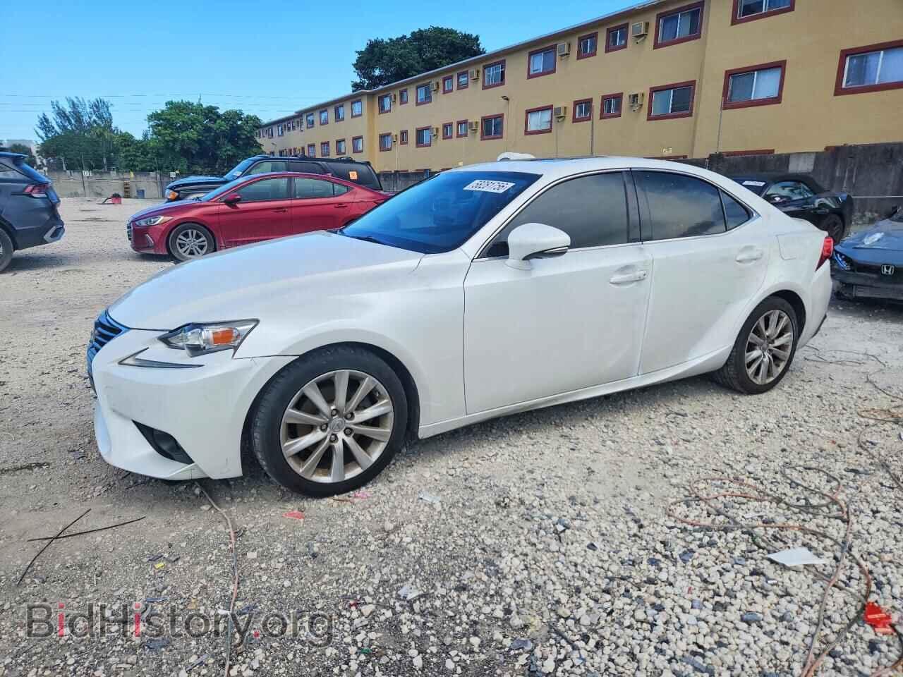 Photo JTHBF1D25F5063159 - LEXUS IS 2015