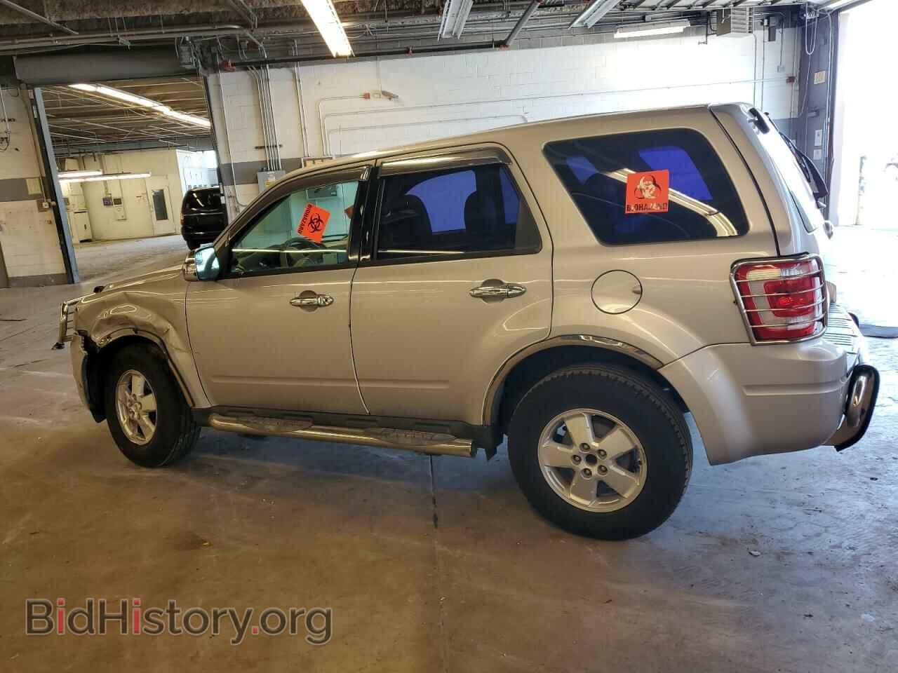 2011 FORD ESCAPE - VIN: 1FMCU0C73BKC18415 - Photo 2