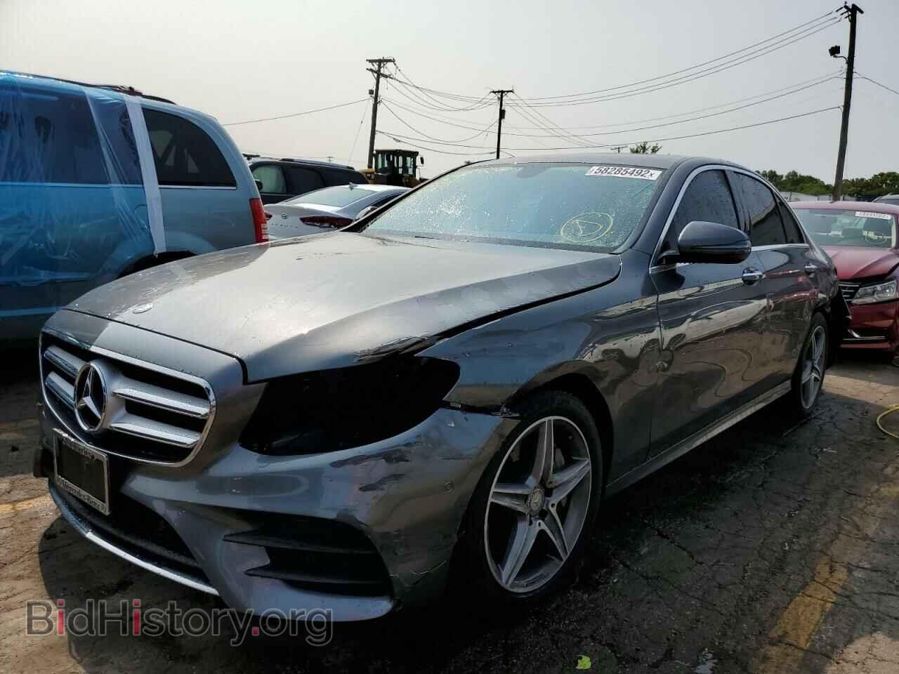 2017 MERCEDES-BENZ E-CLASS - VIN: WDDZF4KB1HA034598 - Фото 2