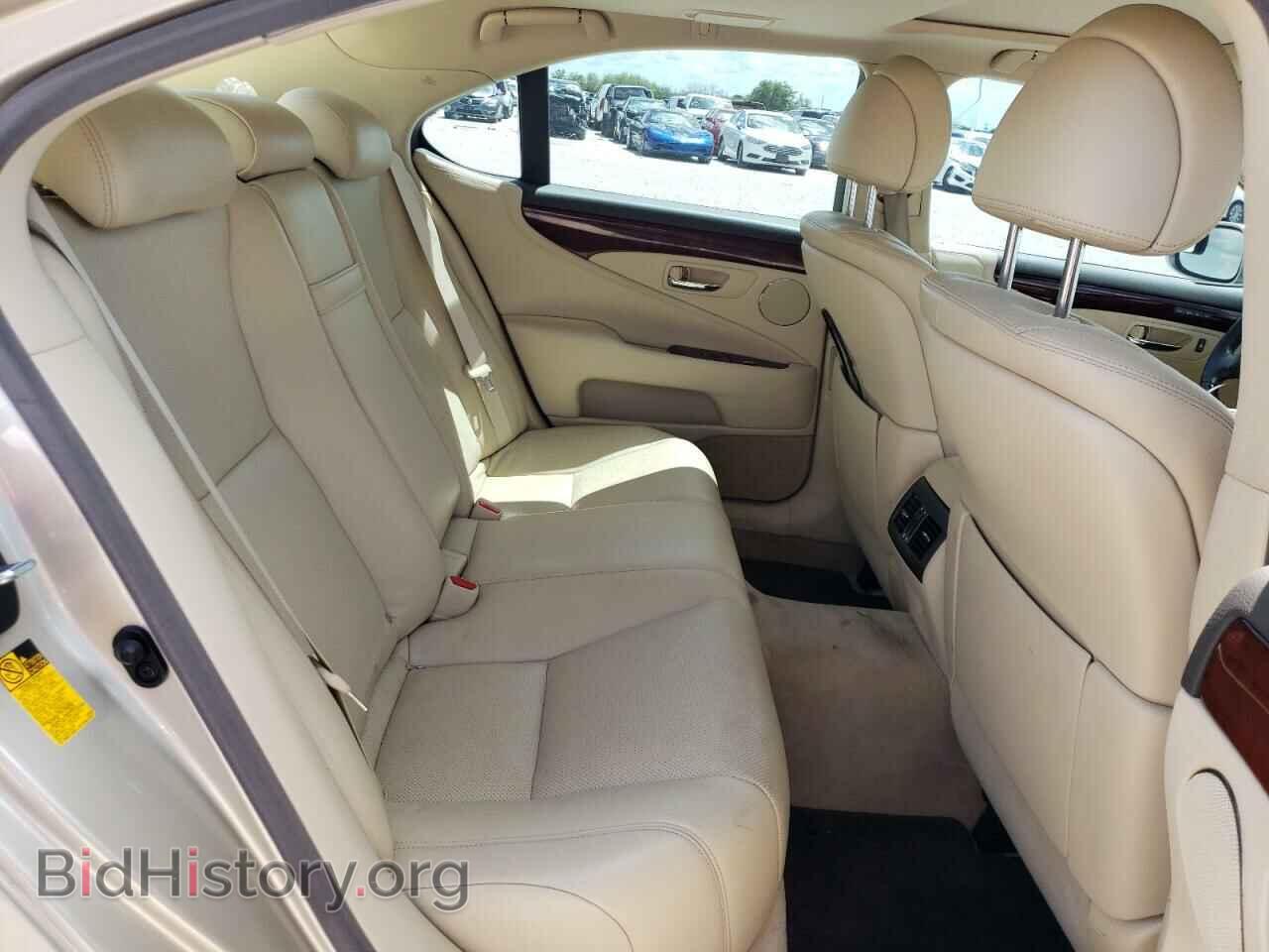 2012 LEXUS LS460 - VIN: JTHBL5EF7C5113749 - Photo 6