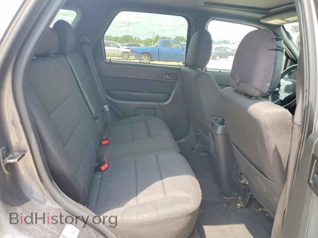 2011 FORD ESCAPE - VIN: 1FMCU0D75BKB02664 - Photo 10