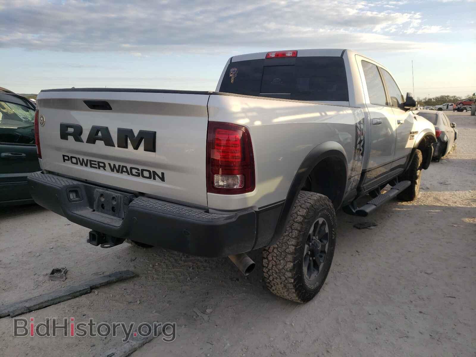 2017 RAM 2500 - VIN: 3C6TR5EJ3HG692657 - Фото 4