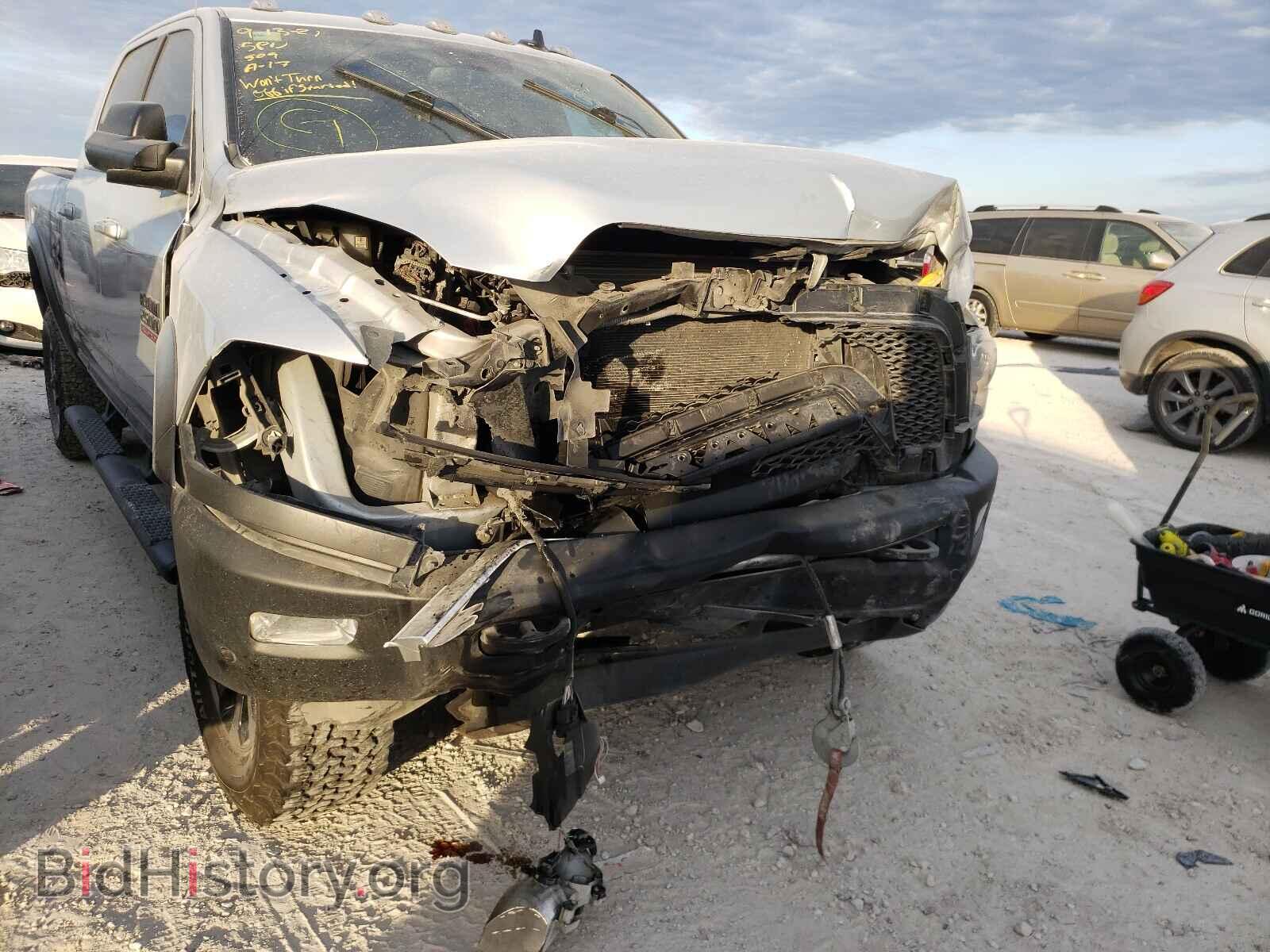 2017 RAM 2500 - VIN: 3C6TR5EJ3HG692657 - Фото 9