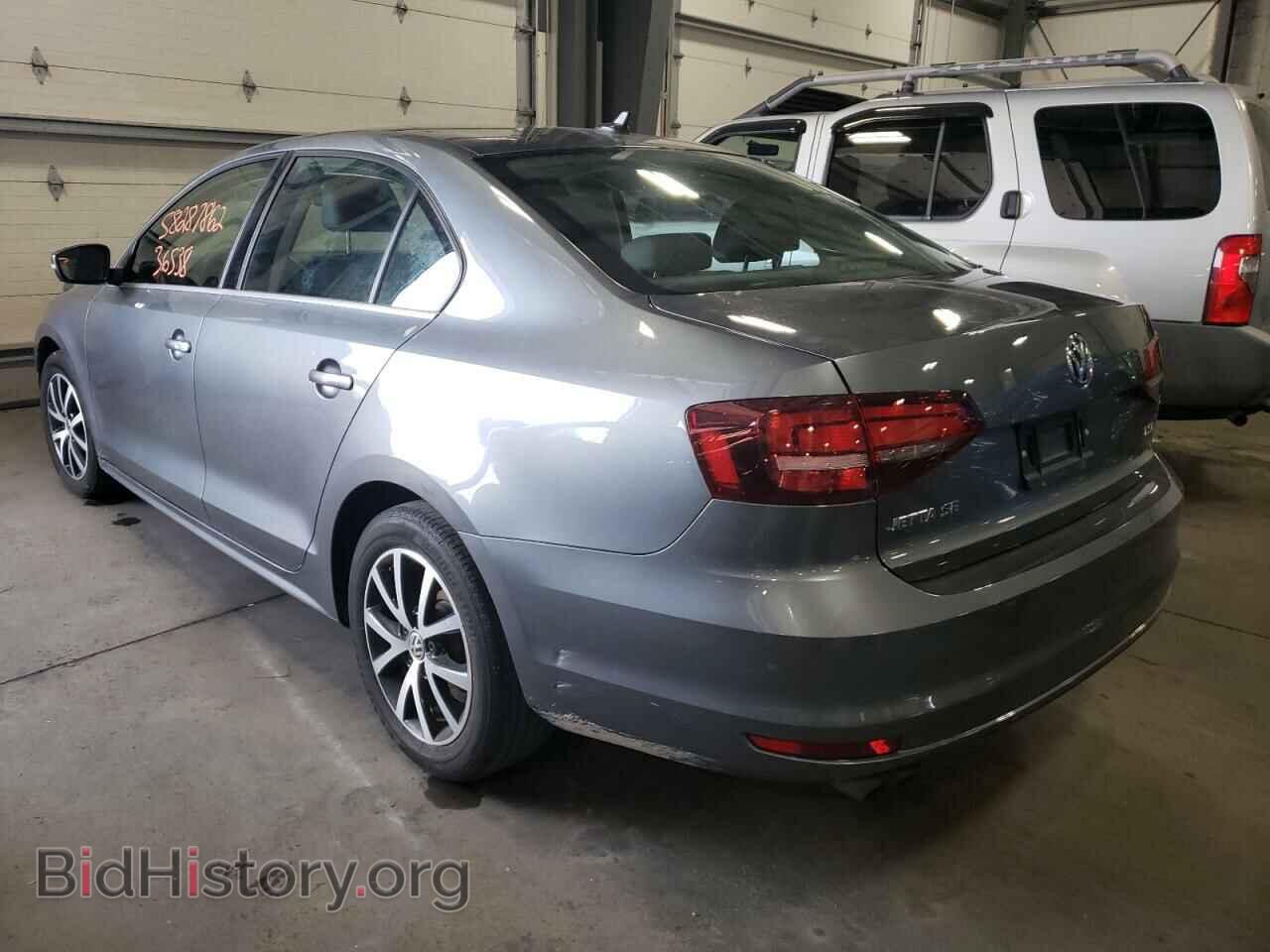 2017 VOLKSWAGEN JETTA - VIN: 3VWDB7AJ7HM336505 - Фото 3