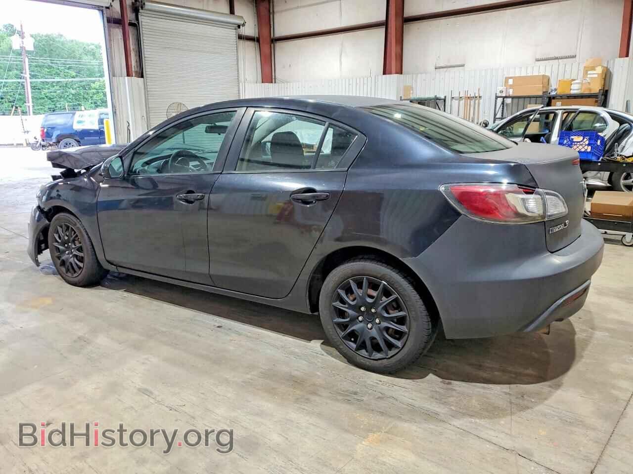 2011 MAZDA 3 - VIN: JM1BL1UF1B1452945 - Photo 2