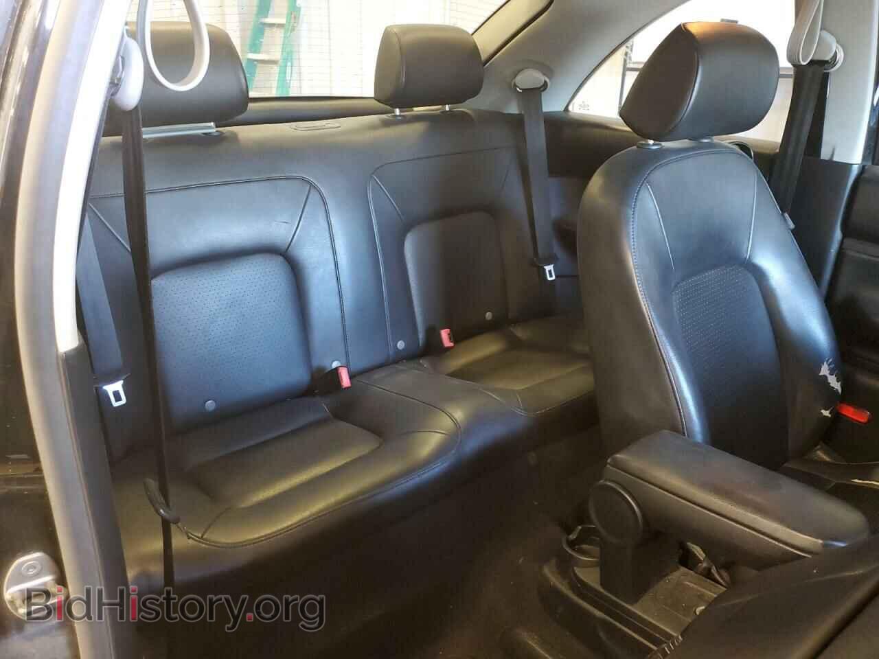 2010 VOLKSWAGEN BEETLE - VIN: 3VWPG3AG0AM010045 - Фото 10