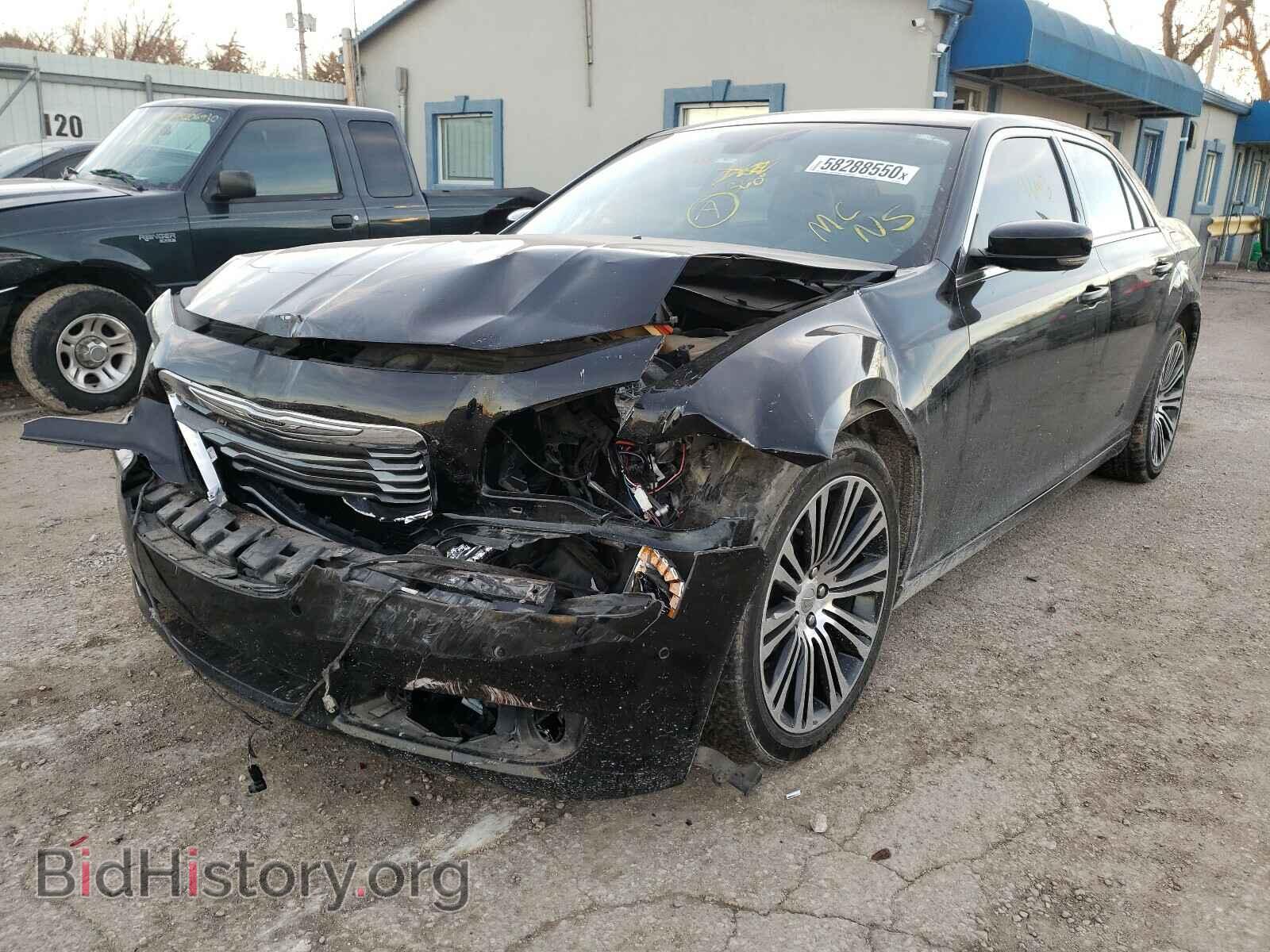 2012 CHRYSLER 300 - VIN: 2C3CCABG2CH256956 - Фото 2