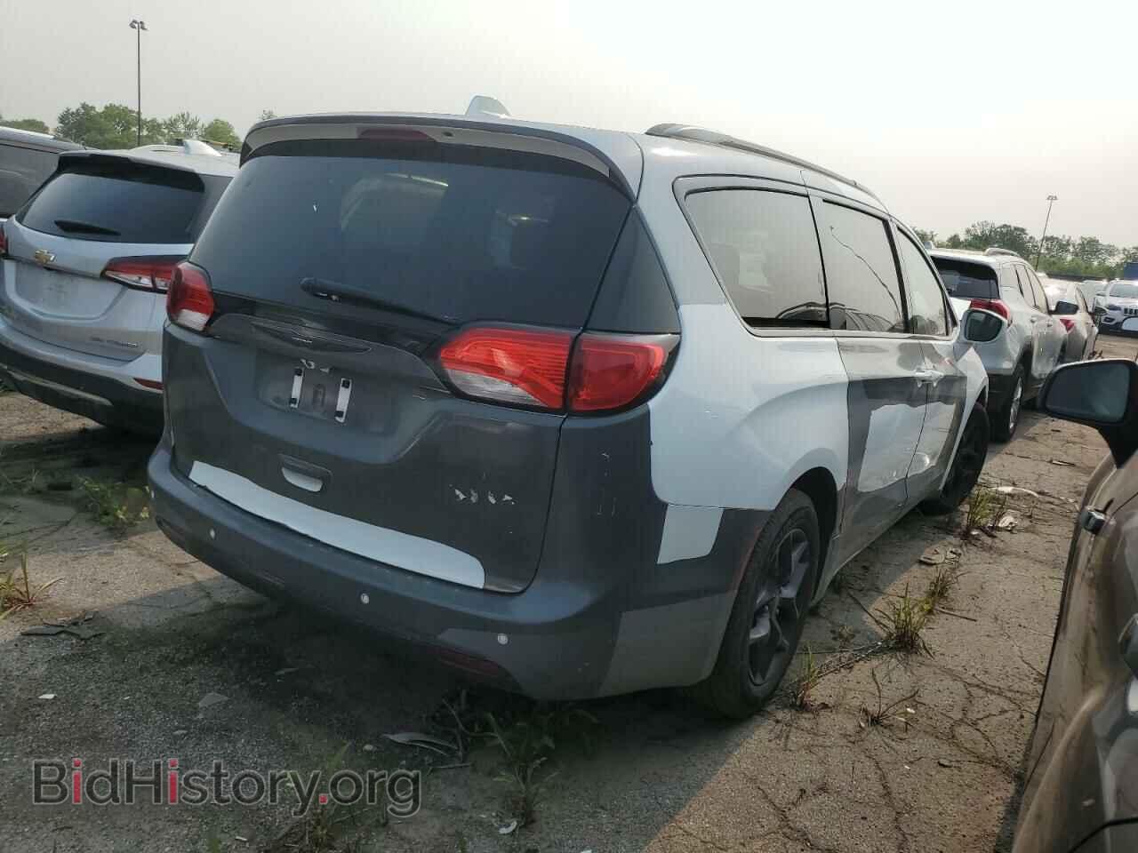 2018 CHRYSLER PACIFICA - VIN: 2C4RC1BG9JR306152 - Фото 3