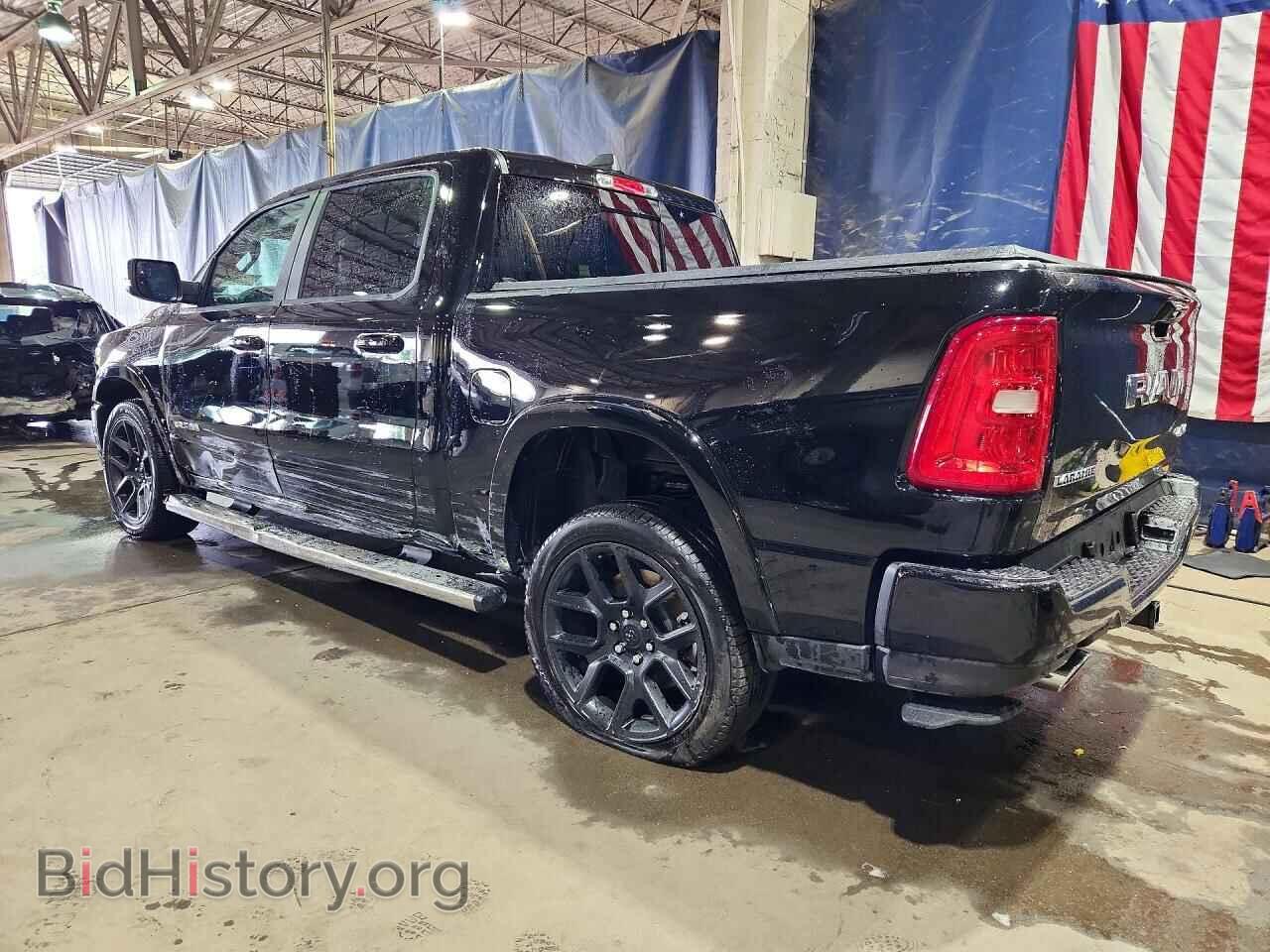 2026 RAM 1500 - VIN: 1C6SRFJP5TN376754 - Фото 2