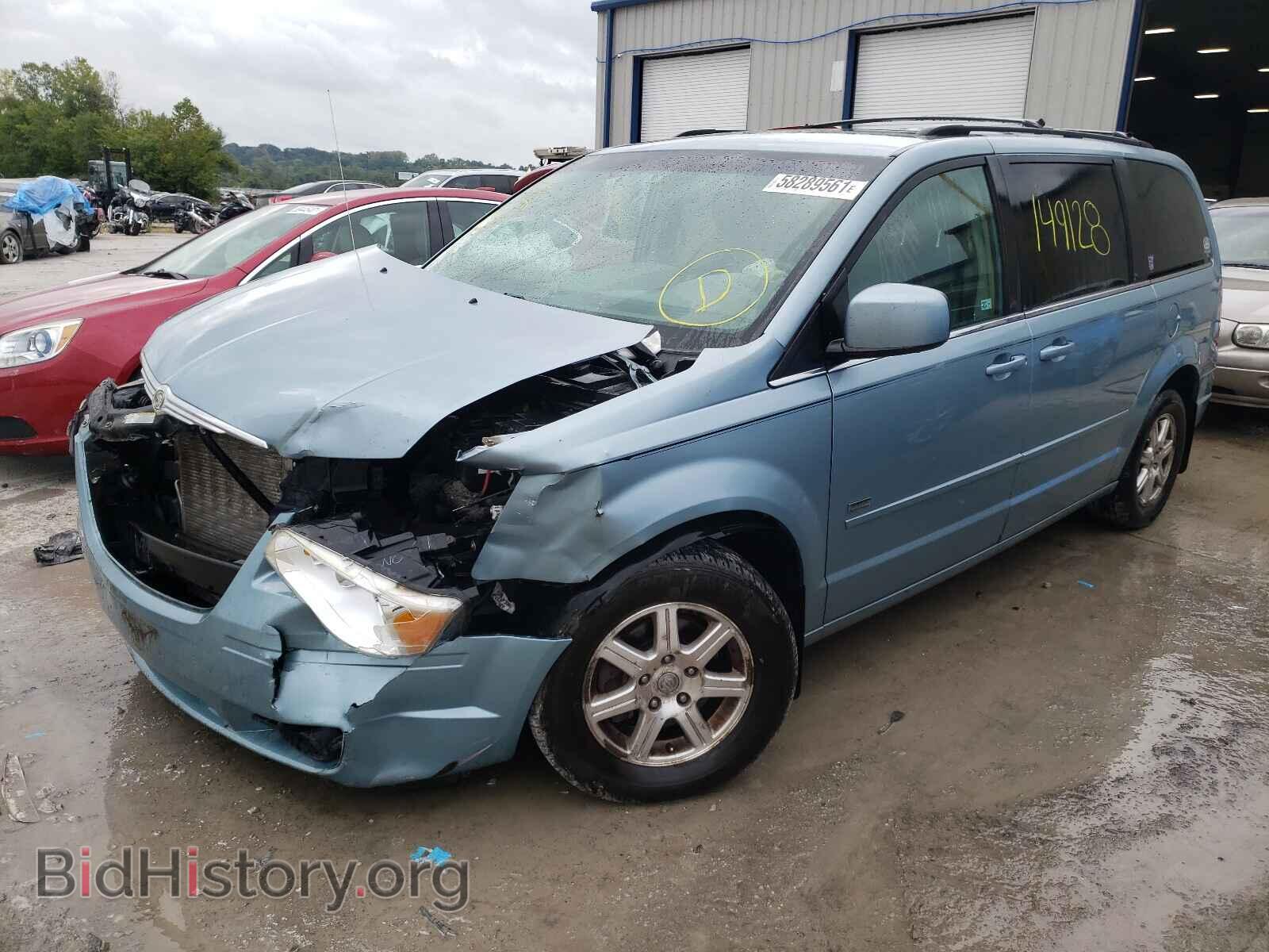 2008 CHRYSLER MINIVAN - VIN: 2A8HR54P08R829593 - Фото 2