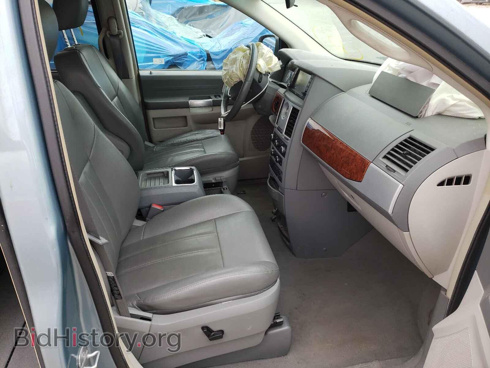 2008 CHRYSLER MINIVAN - VIN: 2A8HR54P08R829593 - Фото 5