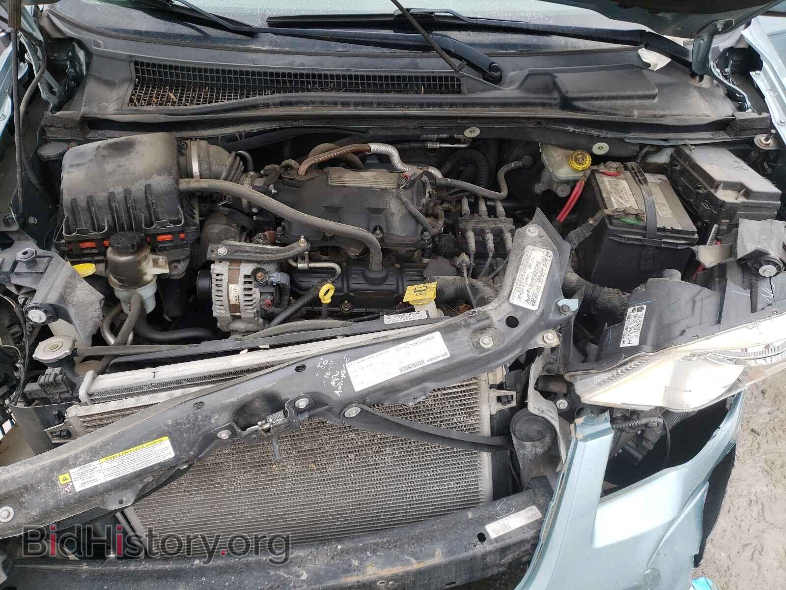 2008 CHRYSLER MINIVAN - VIN: 2A8HR54P08R829593 - Фото 7