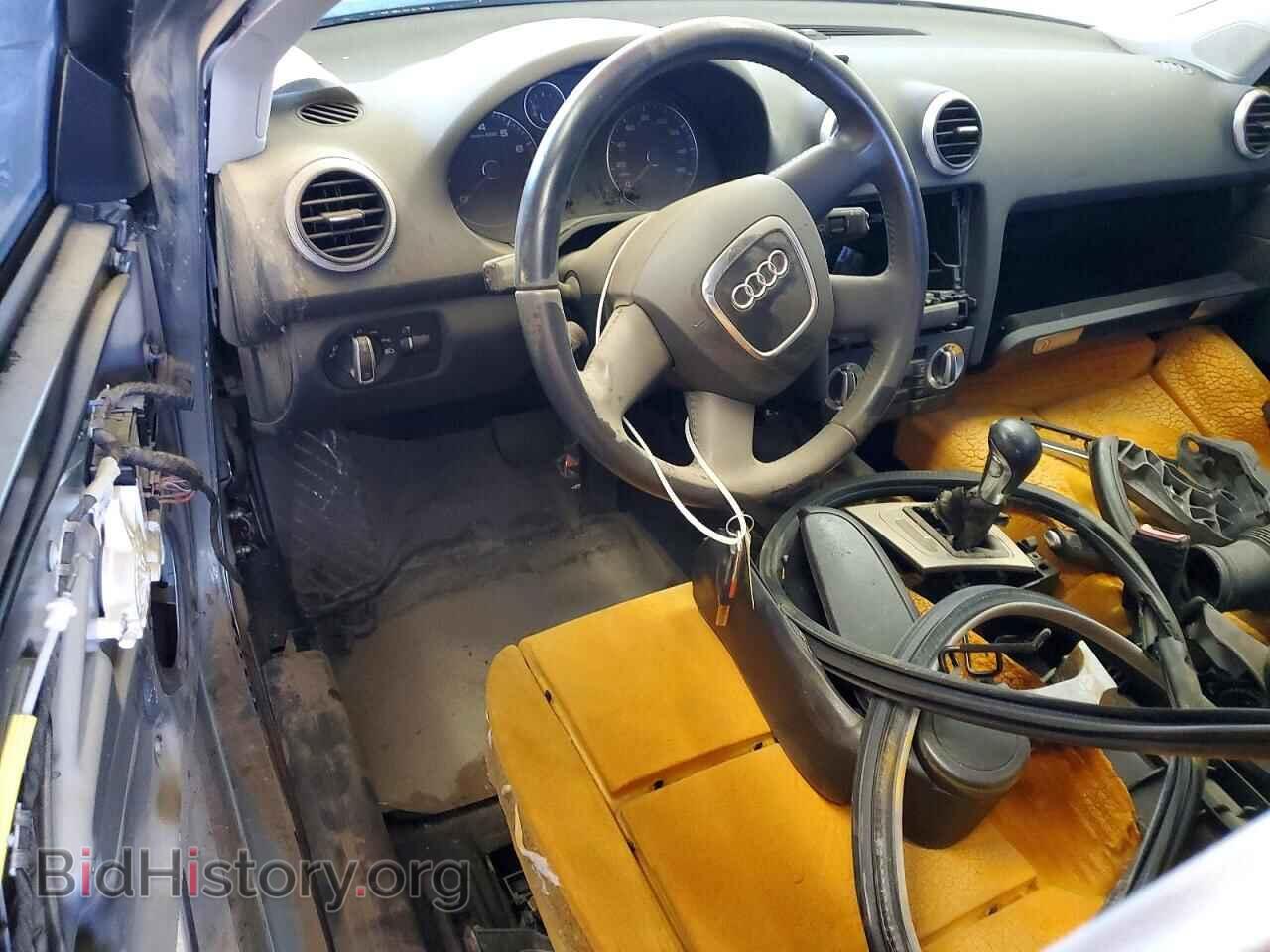 2010 AUDI A3 - VIN: WAUBEBFM8AA106625 - Фото 8