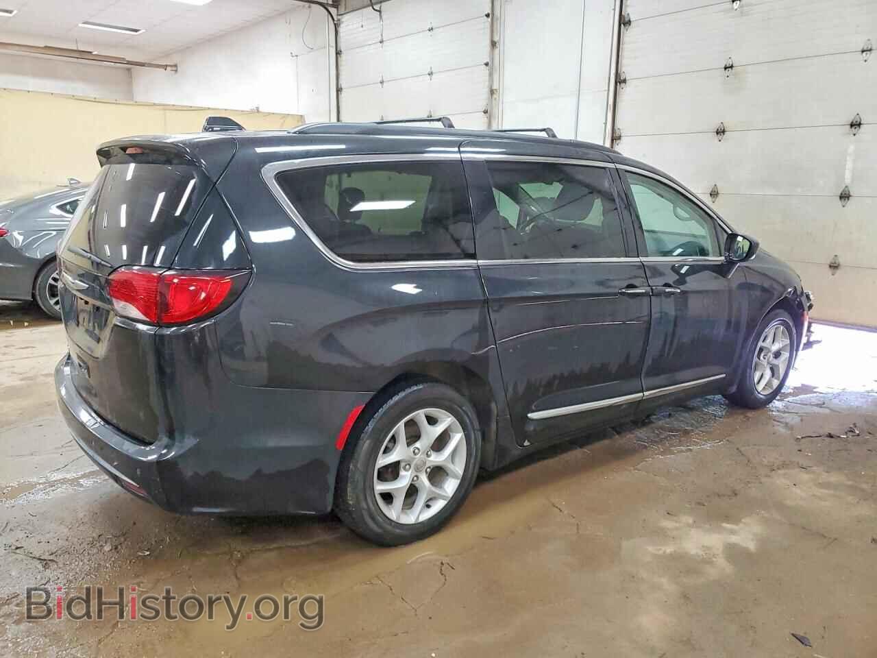 2017 CHRYSLER PACIFICA - VIN: 2C4RC1BG5HR587988 - Photo 3