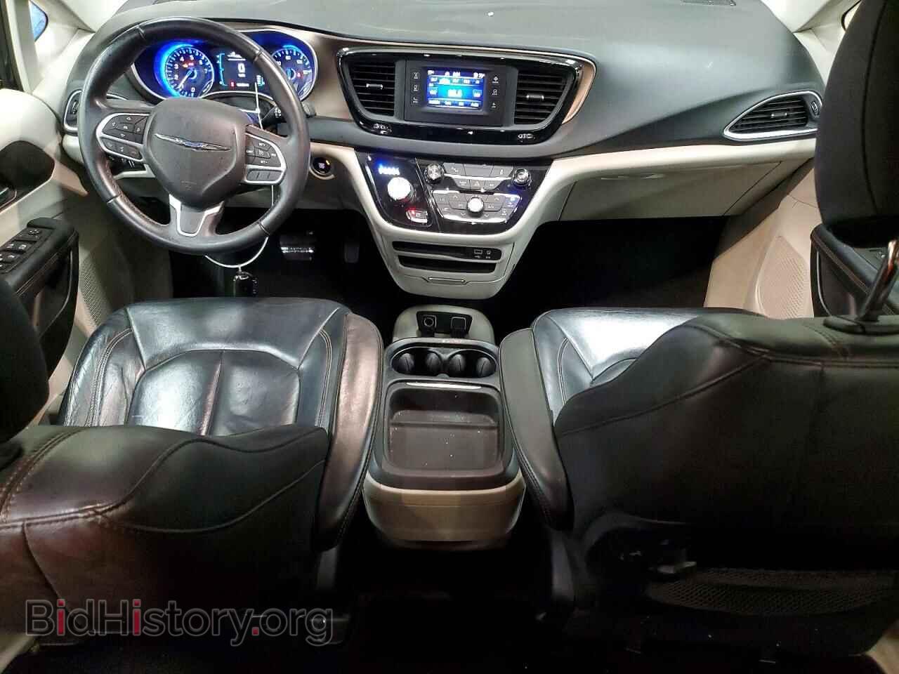 2017 CHRYSLER PACIFICA - VIN: 2C4RC1BG5HR587988 - Photo 8