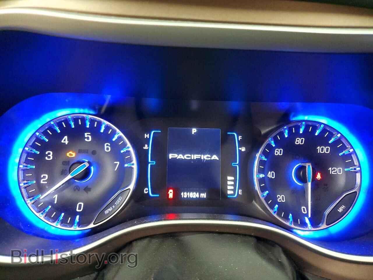 2017 CHRYSLER PACIFICA - VIN: 2C4RC1BG5HR587988 - Photo 9