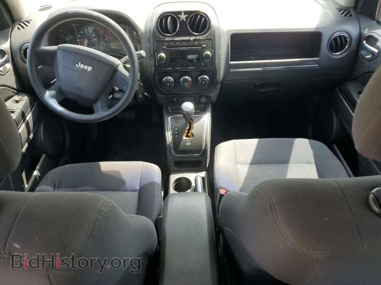 2010 JEEP COMPASS - VIN: 1J4NT4FB6AD554127 - Фото 8