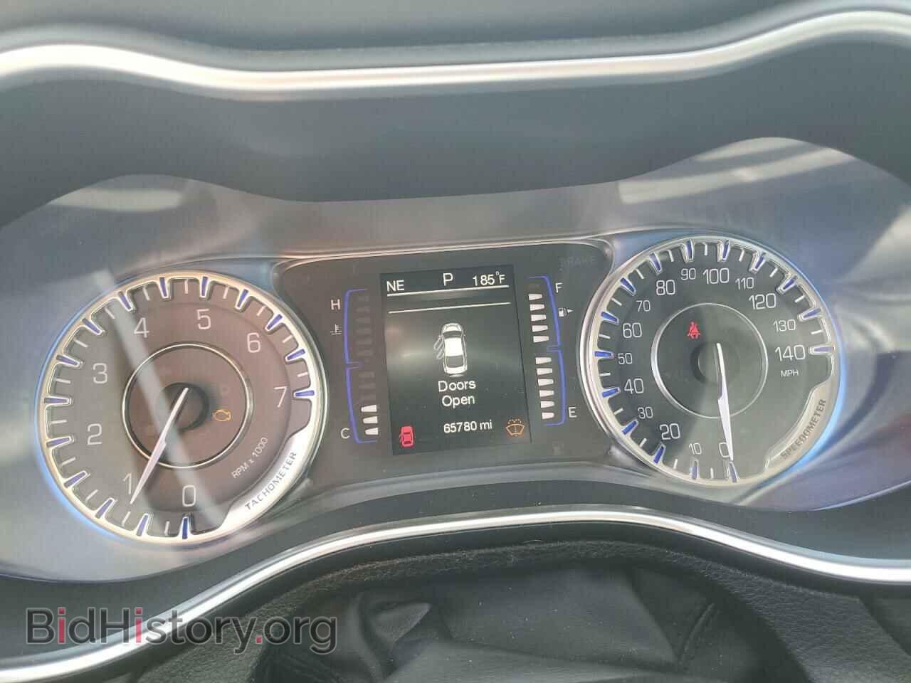 2015 CHRYSLER 200 - VIN: 1C3CCCAB3FN582987 - Фото 9